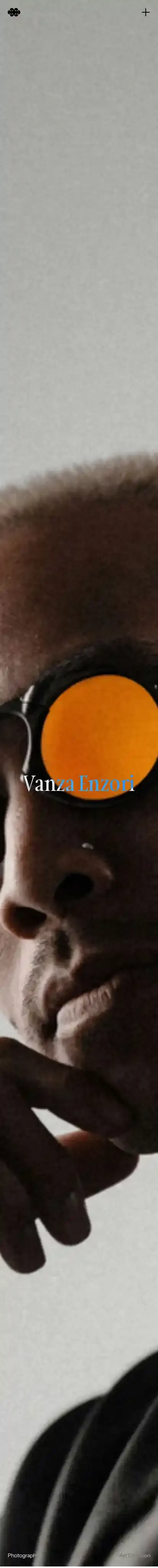 Vanza home page on mobile